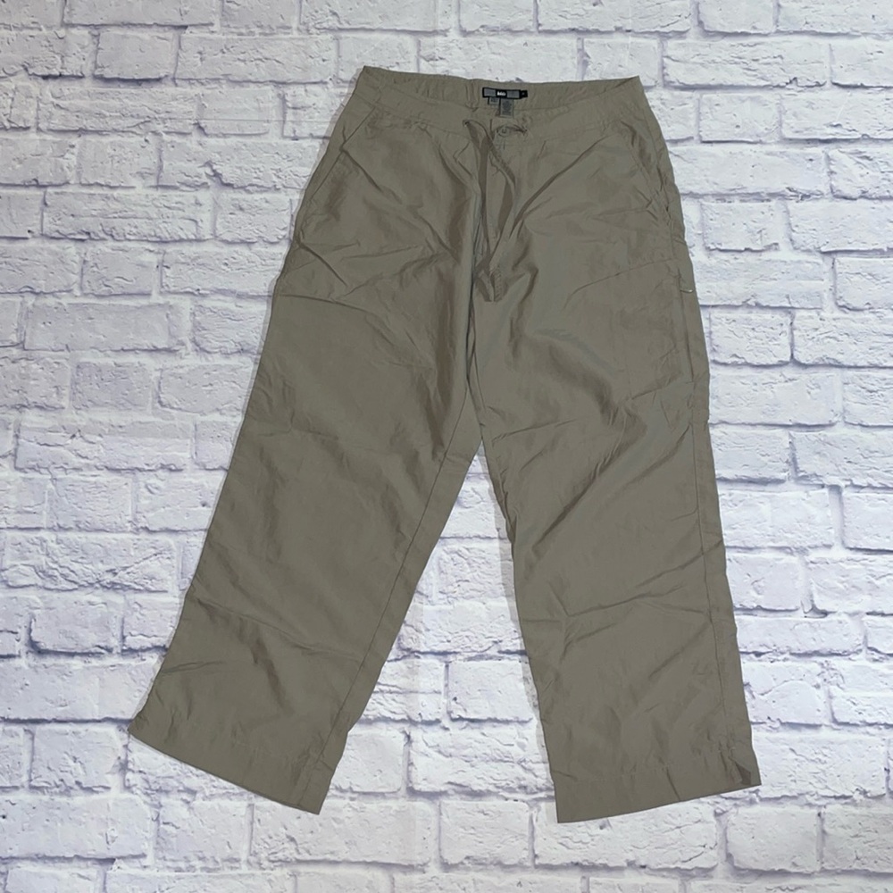 REI Women's Khaki UPF 50 Tie Front Straight Leg Cargo Cropped